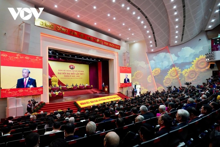 Le secrétaire général Tô Lâm appelle à insuffler un nouvel élan de confiance et de développement à Hô Chi Minh-Ville - ảnh 1