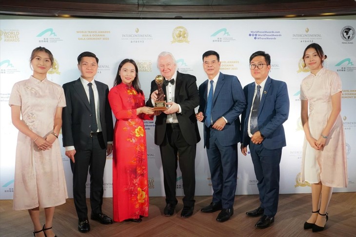 Le Vietnam distingué aux World Travel Awards 2025 - ảnh 2