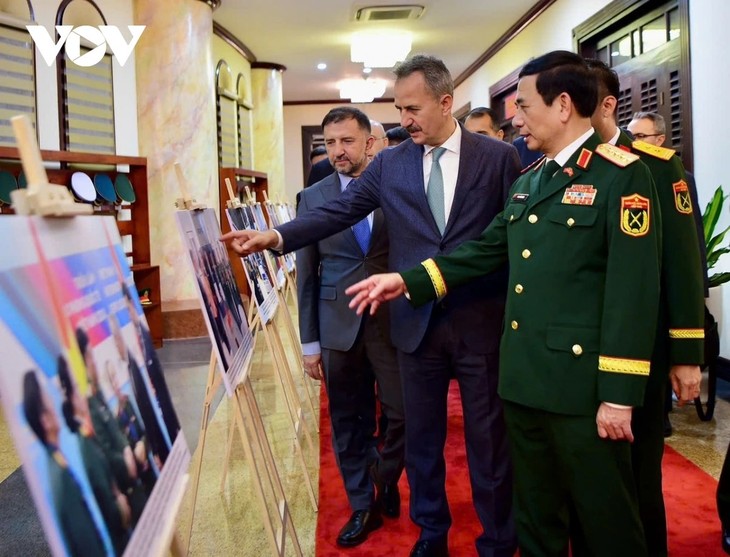 Le Vietnam renforce ses partenariats en matière de défense avec la Turquie - ảnh 1