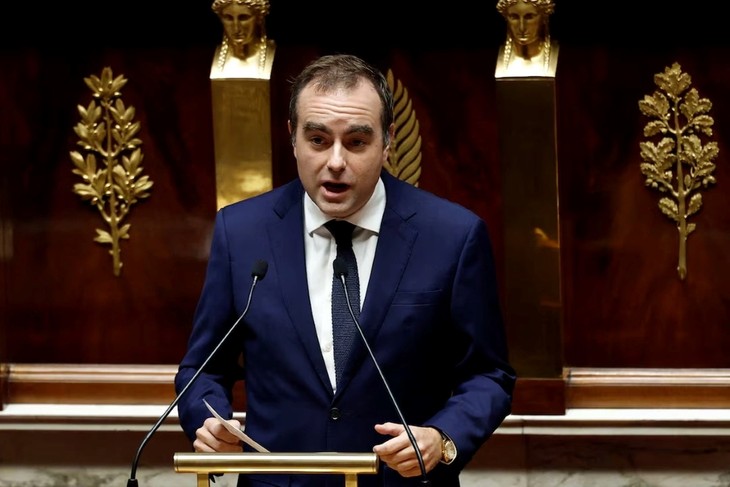 Le Premier ministre français survit à deux motions de censure - ảnh 1