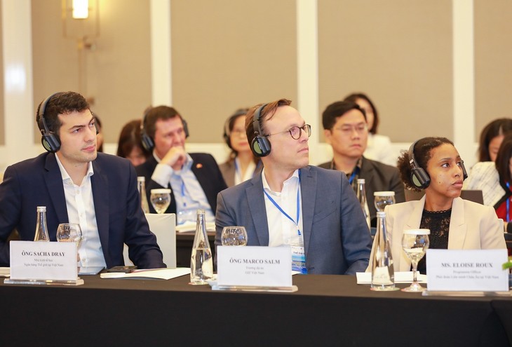 Positionner le Vietnam dans une vision stratégique économique et financière pour la période 2026-2030 - ảnh 2