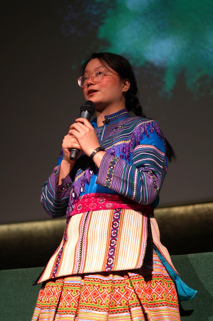 Hà Lê Diêm: “Le public français et la diaspora vietnamienne me font sentir comme chez moi” - ảnh 2