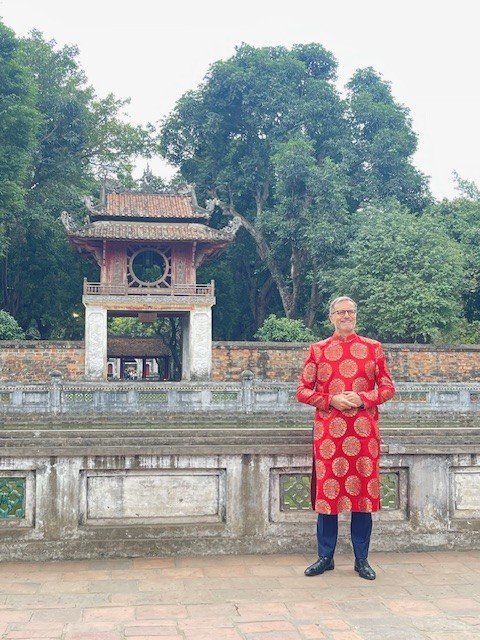 Têt du Cheval: L’ambassadeur de France accueille le printemps sous les couleurs de l’amitié franco-vietnamienne - ảnh 8