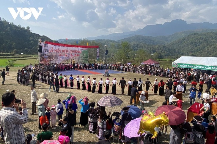 Quand les couleurs culturelles se rencontrent à Lai Châu - ảnh 5