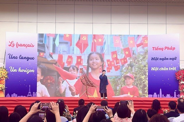 Le collège Lê Quy Dôn décroche le prestigieux LabelFrancÉducation - ảnh 2