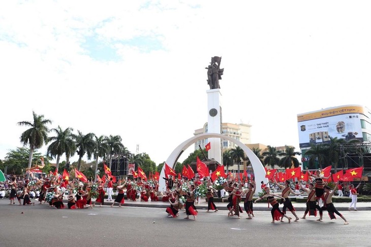 Lễ hội đường phố rạng rỡ văn hoá cà phê Buôn Ma Thuột - ảnh 5