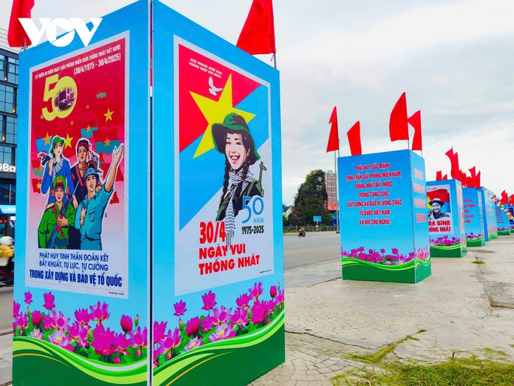 Quảng Ninh rực rỡ cờ hoa chào mừng 50 năm Ngày Giải phóng miền Nam, thống nhất đất nước - ảnh 4