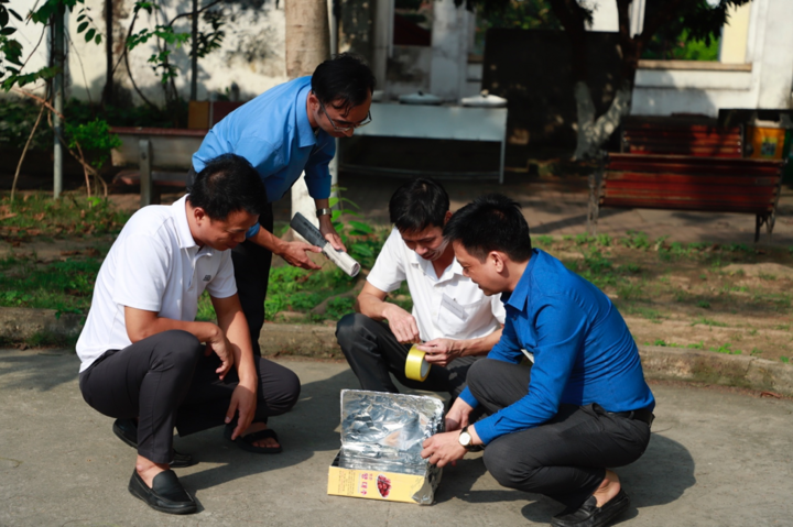 Bắc Ninh: Hơn 6.000 sinh viên được đào tạo thành ‘công dân xanh’ - ảnh 3