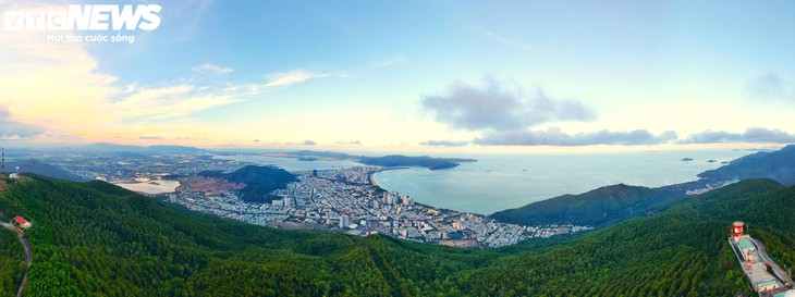 Khám phá Vũng Chua -