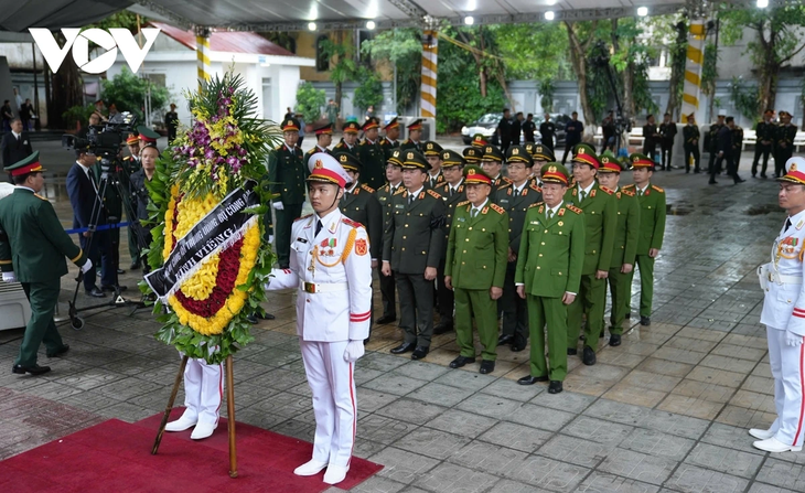 Cử hành trọng thể Lễ viếng nguyên Chủ tịch nước Trần Đức Lương - ảnh 16
