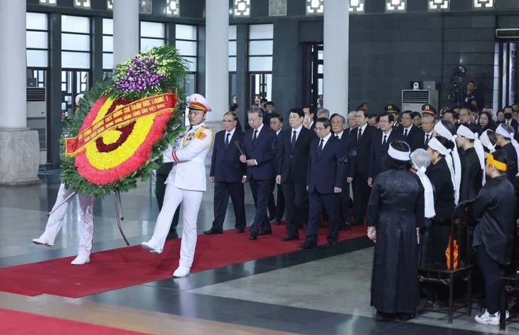 Cử hành trọng thể Lễ viếng nguyên Chủ tịch nước Trần Đức Lương - ảnh 4