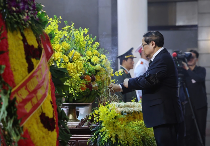 Cử hành trọng thể Lễ viếng nguyên Chủ tịch nước Trần Đức Lương - ảnh 10