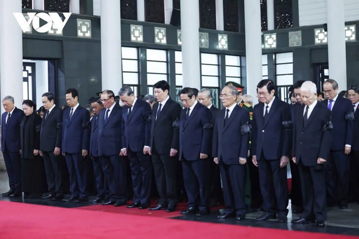 Cử hành trọng thể Lễ viếng nguyên Chủ tịch nước Trần Đức Lương - ảnh 6