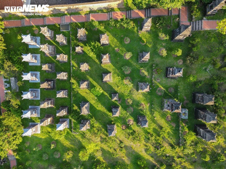 Chiêm ngưỡng ngôi chùa cổ vùng Kinh Bắc có vườn tháp lớn nhất Việt Nam - ảnh 11