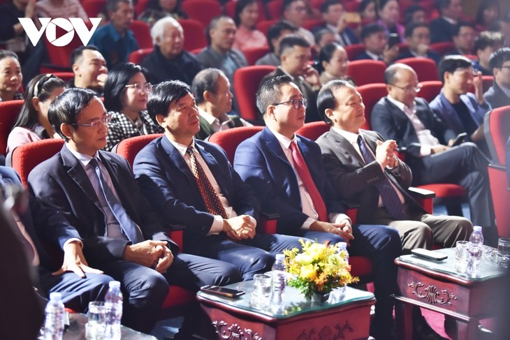 40 tác phẩm đoạt giải cuộc vận động sáng tác “Với Đảng vẹn toàn niềm tin yêu“ - ảnh 2