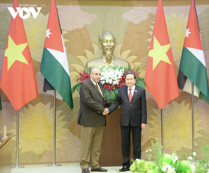 Chủ tịch Quốc hội chủ trì lễ đón và hội đàm với Chủ tịch Hạ viện Jordan - ảnh 5