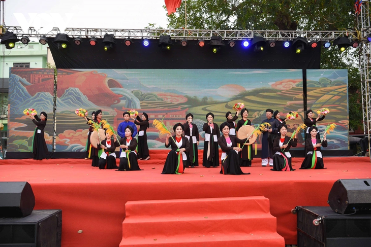 Đặc sắc lễ hội làng Diềm - dấu ấn miền Quan họ ở Bắc Ninh - ảnh 2