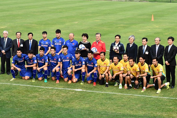 베트남과 한국 협력 ,  양국의 축구 촉진 - ảnh 1