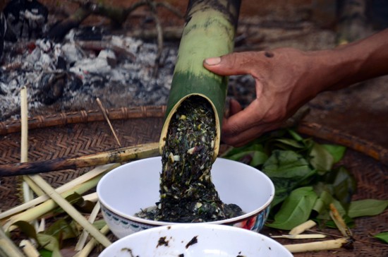 “Canh thụt” - món ăn đậm đà bản sắc của đồng bào M’Nông - ảnh 1