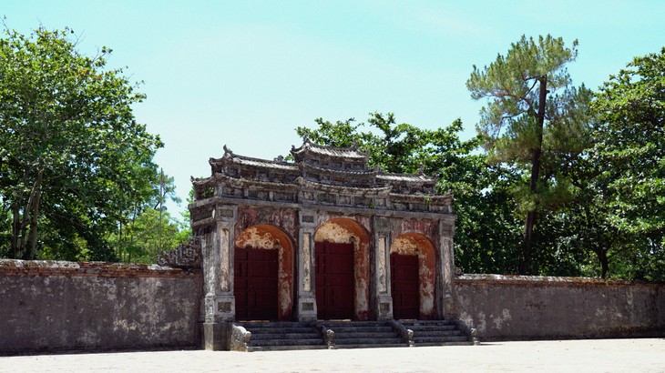 Lăng vua Minh Mạng - không gian mang đậm triết lí Nho giáo - ảnh 2