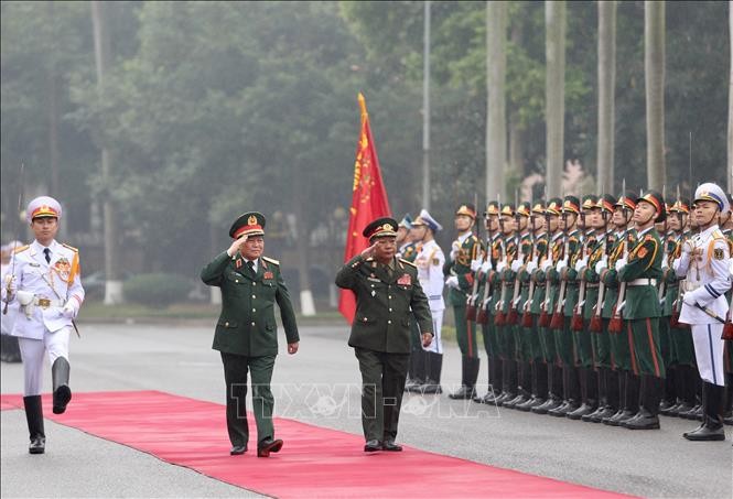 Bộ trưởng Quốc phòng Ngô Xuân Lịch làm việc tại Lào - ảnh 1