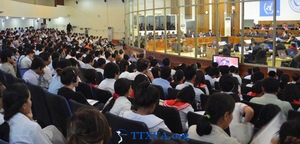 Mantan pemimpin penjara yang kejam Duch  dijadikan saksi di semua sidang pengadilan terhadap Khmer Merah  - ảnh 1