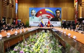 Vietnam-Venezuela menandatangani  banyak permufakatan kerjasama. - ảnh 1