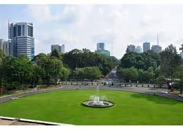 Paket wisata kunjungan di Istana Thong Nhat -Cagar sejarah dan budaya yang tersohor di kota Ho Chi Minh - ảnh 3