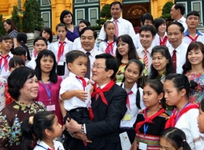 Penjelasan tentang Hari Anak-Anak Internasional 1 Juni di Vietnam - ảnh 1