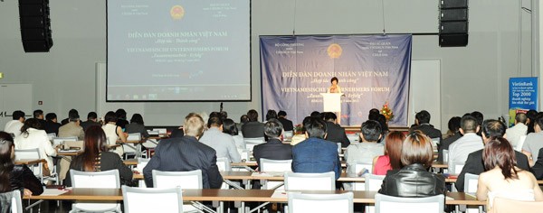 Forum “Wirausaha Vietnam- Kerjasama-Sukses” di Jerman - ảnh 1