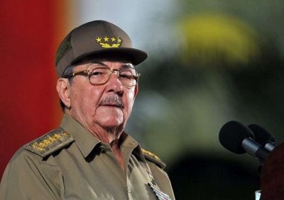 Jenderal Kuba Raul Castro Ruz akan melakukan kunjungan resmi ke Vietnam - ảnh 1