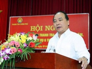 Deputi PM Vietnam Nguyen Xuan Phuc menghadiri konferensi untuk mengevaluasikan  pekerjaan  mencegah dan memberantas korupsi  - ảnh 1