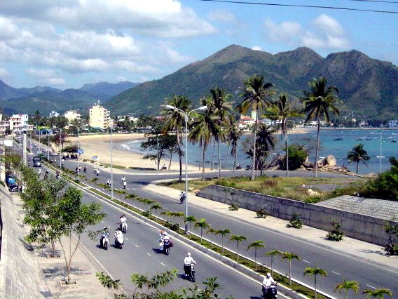 Provinsi Khanh Hoa usul supaya mengakui  prasasti  kedaulatan  di kabupaten kepulauan Truong Sa sebagai warisan nasional - ảnh 1