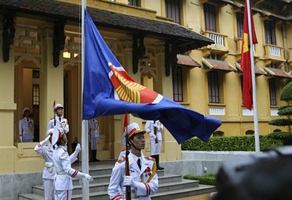 Upacara peringatan Ult ke-45  Hari Pembentukan ASEAN - ảnh 1