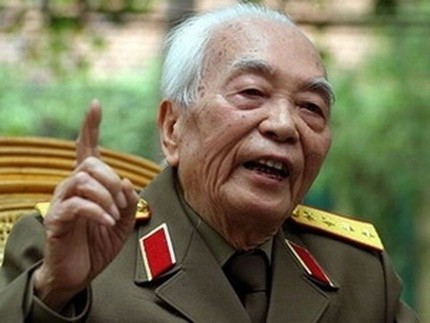 Banyak aktivitas  memperingati ultah ke-102  Hari Lahirnya Jenderal Vo Nguyen Giap - ảnh 1