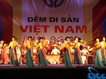 Aktivitas-aktivitas menyambut Hari Warisan Budaya Vietnam (23 November) - ảnh 1