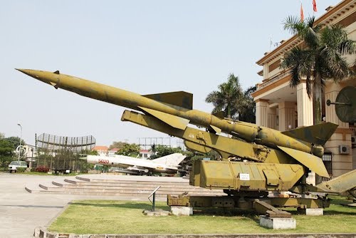 Museum bekas-bekas perang  tentang kemenangan 