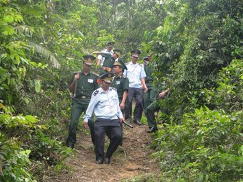 Vietnam-Laos-Kamboja berupaya mengusahakan target satu komunitas ASEAN tanpa narkotika  - ảnh 4