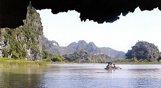 Gua Tam Coc di provinsi Ninh Binh -Vietnam Utara - ảnh 1