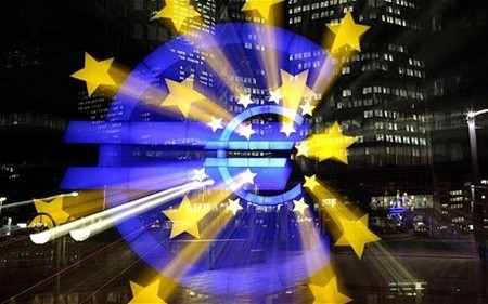 Eurozone  menghadapi bahaya krisis baru - ảnh 4