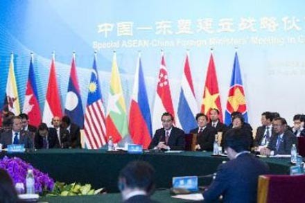 ASEAN  dan Tiongkok memulai perundingan tentang COC - ảnh 1