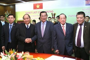 PM Kamboja, Samdech Techo Hunsen mengakhiri dengan baik kunjungan resmi di Vietnam - ảnh 1