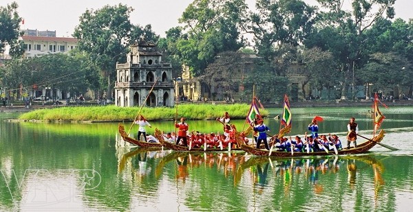 Memperkenalkan sepintas lintas tentang sejarah danau Hoan Kiem - ảnh 1