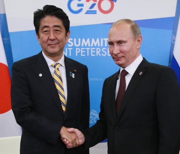 Pemimpin Rusia dan Jepang melakukan pertemuan di sela-sela KTT G-20 - ảnh 1