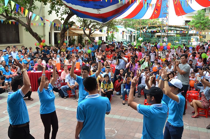 Agar penderita autisme berbaur pada masyarakat - ảnh 1