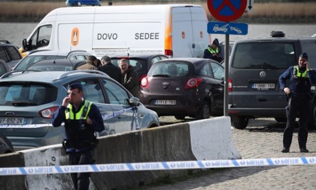 Belgia menemukan lagi banyak senjata dalam mobil yang menuju ke rumusan orang di Antwerp - ảnh 1