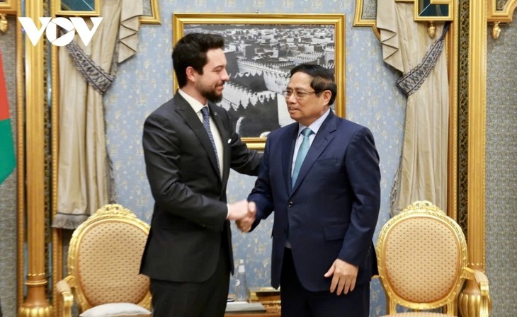 Pham Minh Chinh rencontre Al Hussein bin Abdullah II - ảnh 1