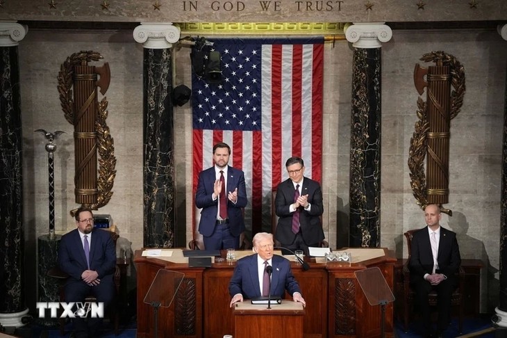 Premier discours de Donald Trump devant le Congrès: “L’Amérique est de retour“ - ảnh 1