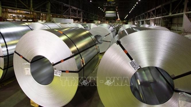 Les États-Unis appliquent des droits de douane de 25% sur l'aluminium et l'acier  - ảnh 1