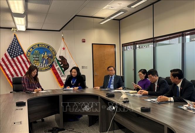 Nguyên Thi Thanh en mission diplomatique en Californie - ảnh 1